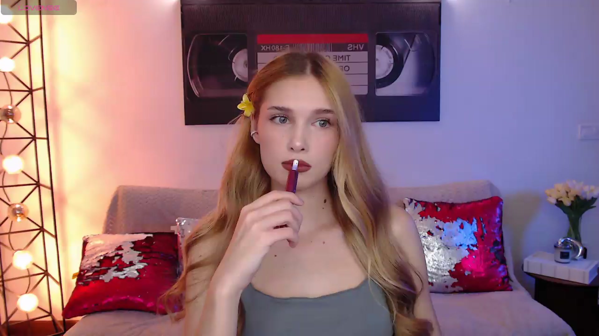 Gallery image thumbnail from Sirela's myfreecams stream on, 07/31/2026, 20:33 image 1 of 20