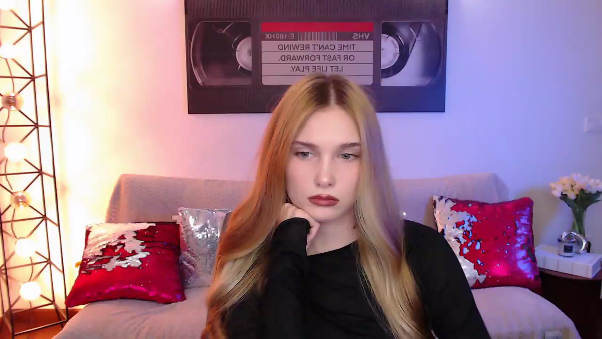 Gallery image thumbnail from Sirela's myfreecams stream on, 08/01/2026, 02:20 image 10 of 20