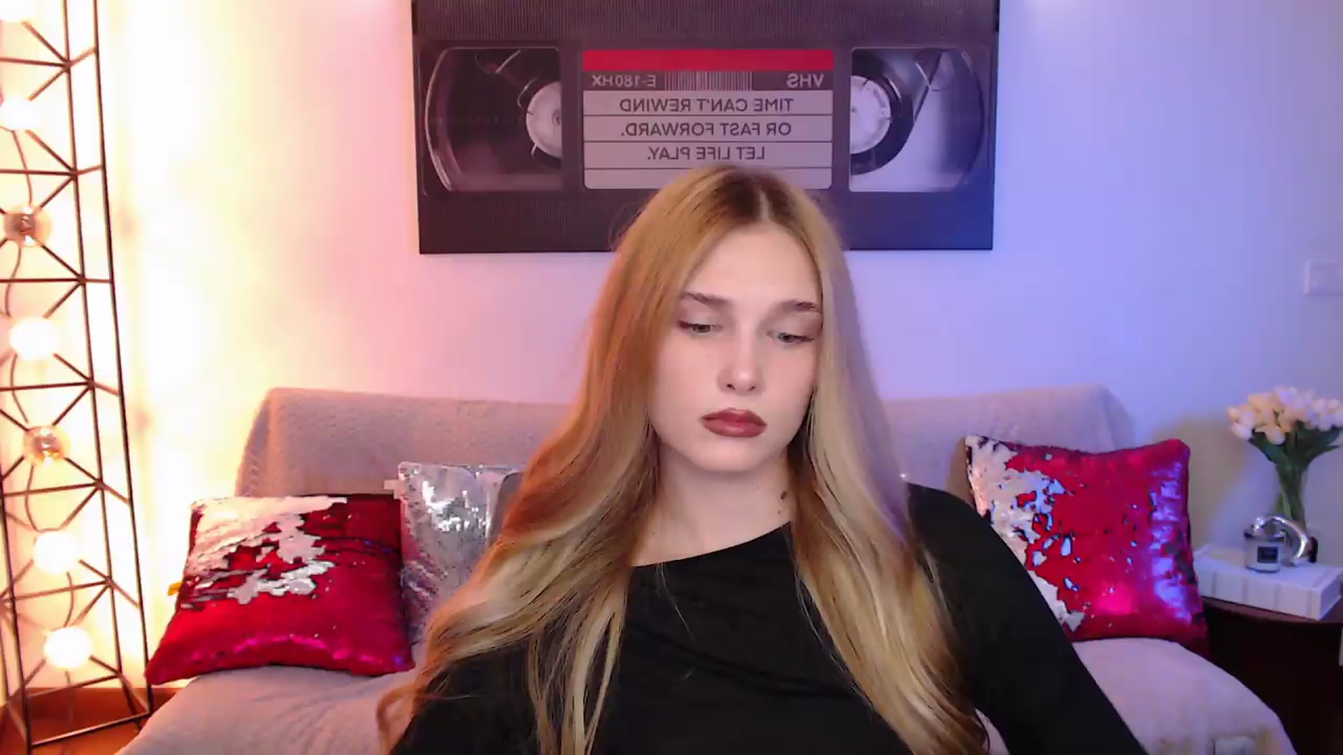 Gallery image thumbnail from Sirela's myfreecams stream on, 08/01/2026, 02:20 image 7 of 20
