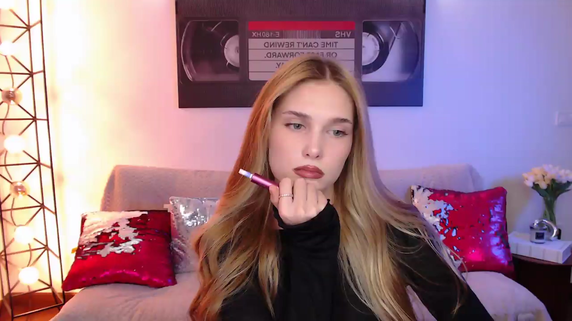 Gallery image thumbnail from Sirela's myfreecams stream on, 08/01/2026, 02:20 image 17 of 20