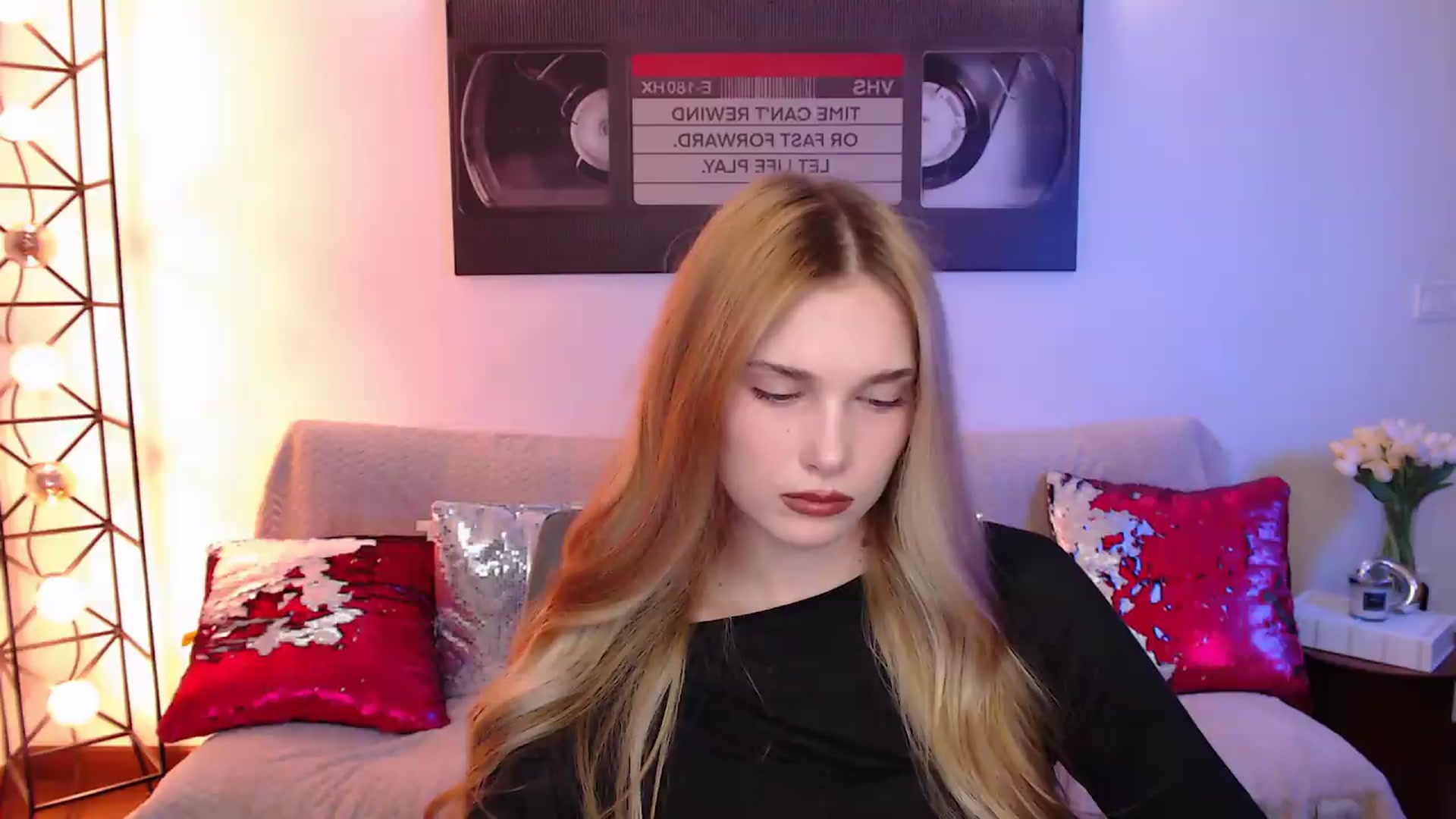 Gallery image thumbnail from Sirela's myfreecams stream on, 08/01/2026, 02:20 image 5 of 20