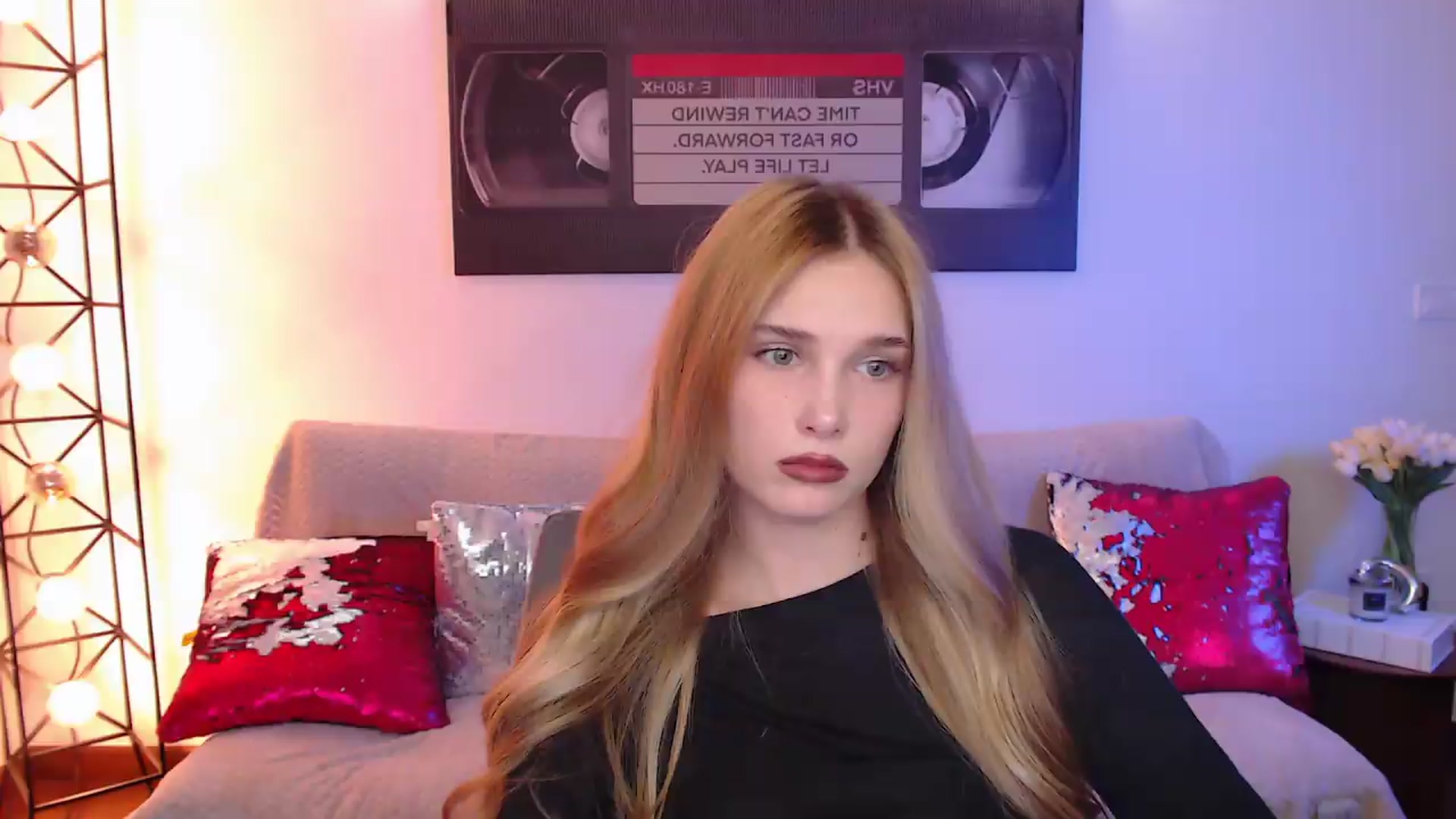 Gallery image thumbnail from Sirela's myfreecams stream on, 08/01/2026, 02:20 image 6 of 20