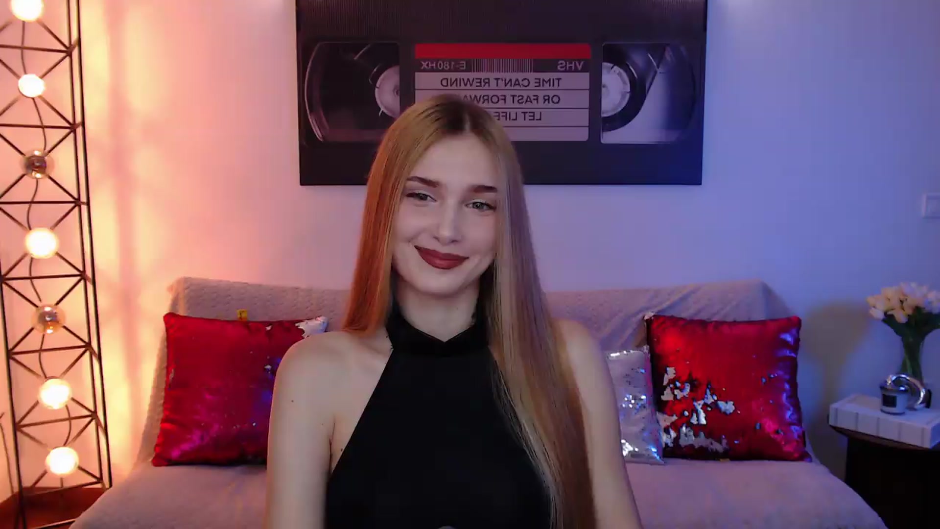 Gallery image thumbnail from Sirela's myfreecams stream on, 08/07/2026, 08:58 image 9 of 20