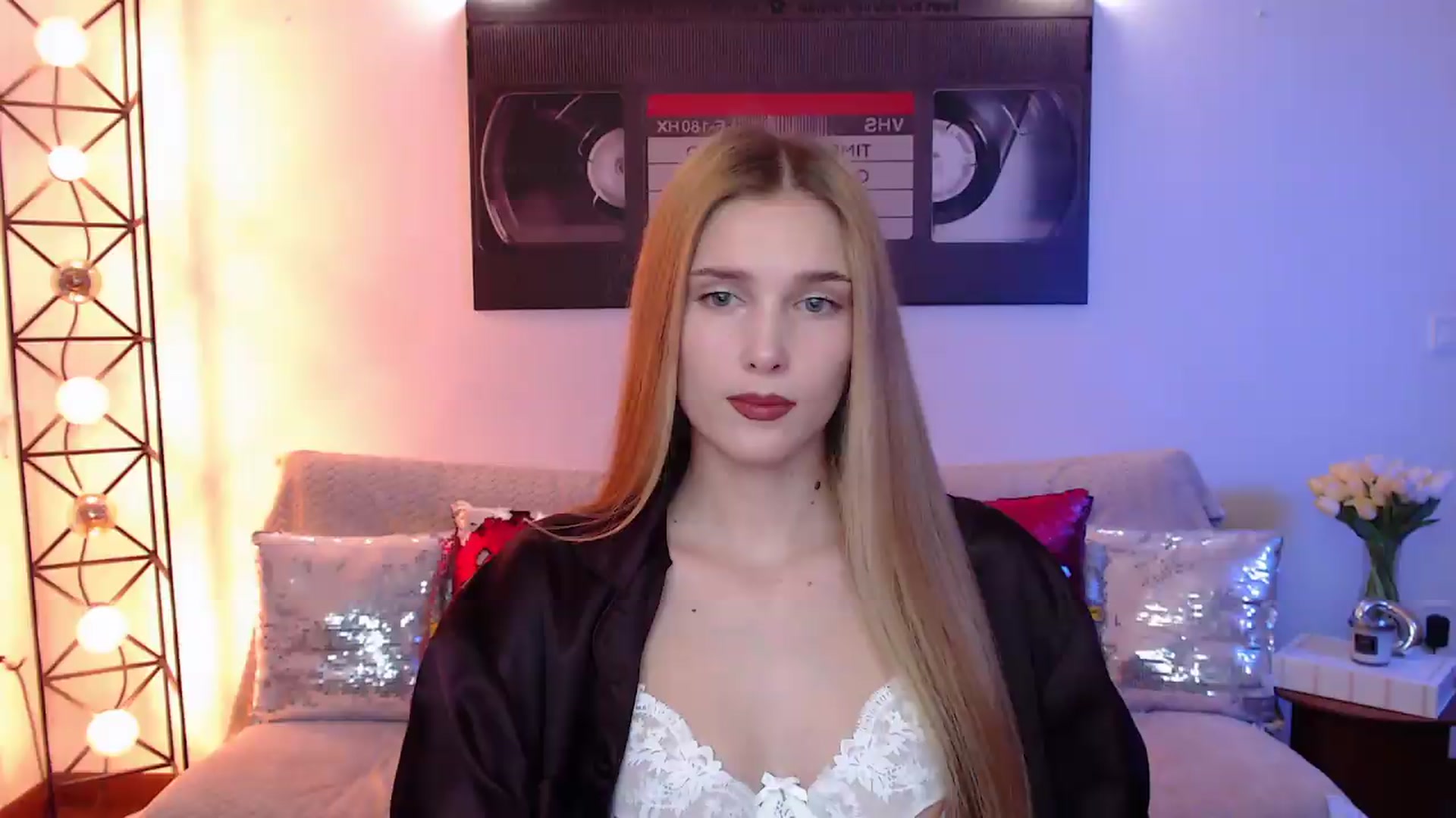 Gallery image thumbnail from Sirela's myfreecams stream on, 08/12/2026, 23:00 image 7 of 20
