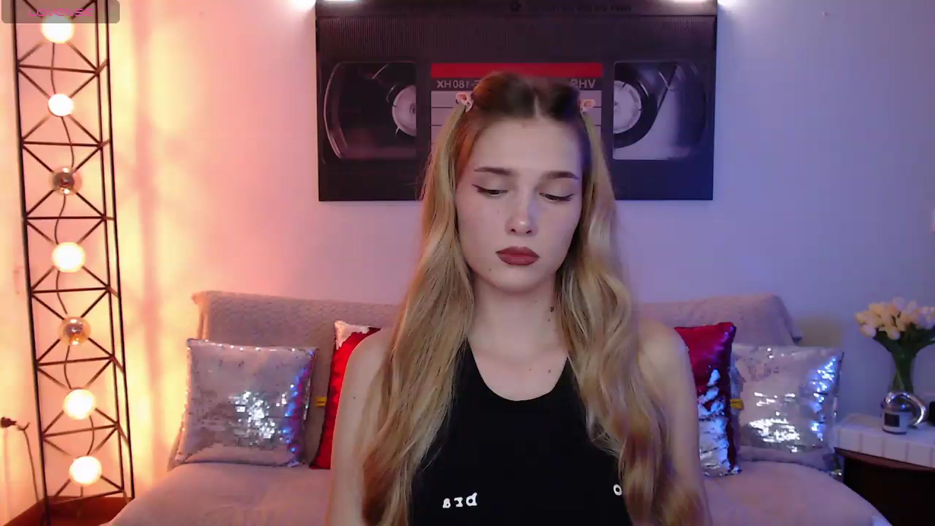 Gallery image thumbnail from Sirela's myfreecams stream on, 08/17/2026, 22:54 image 13 of 20