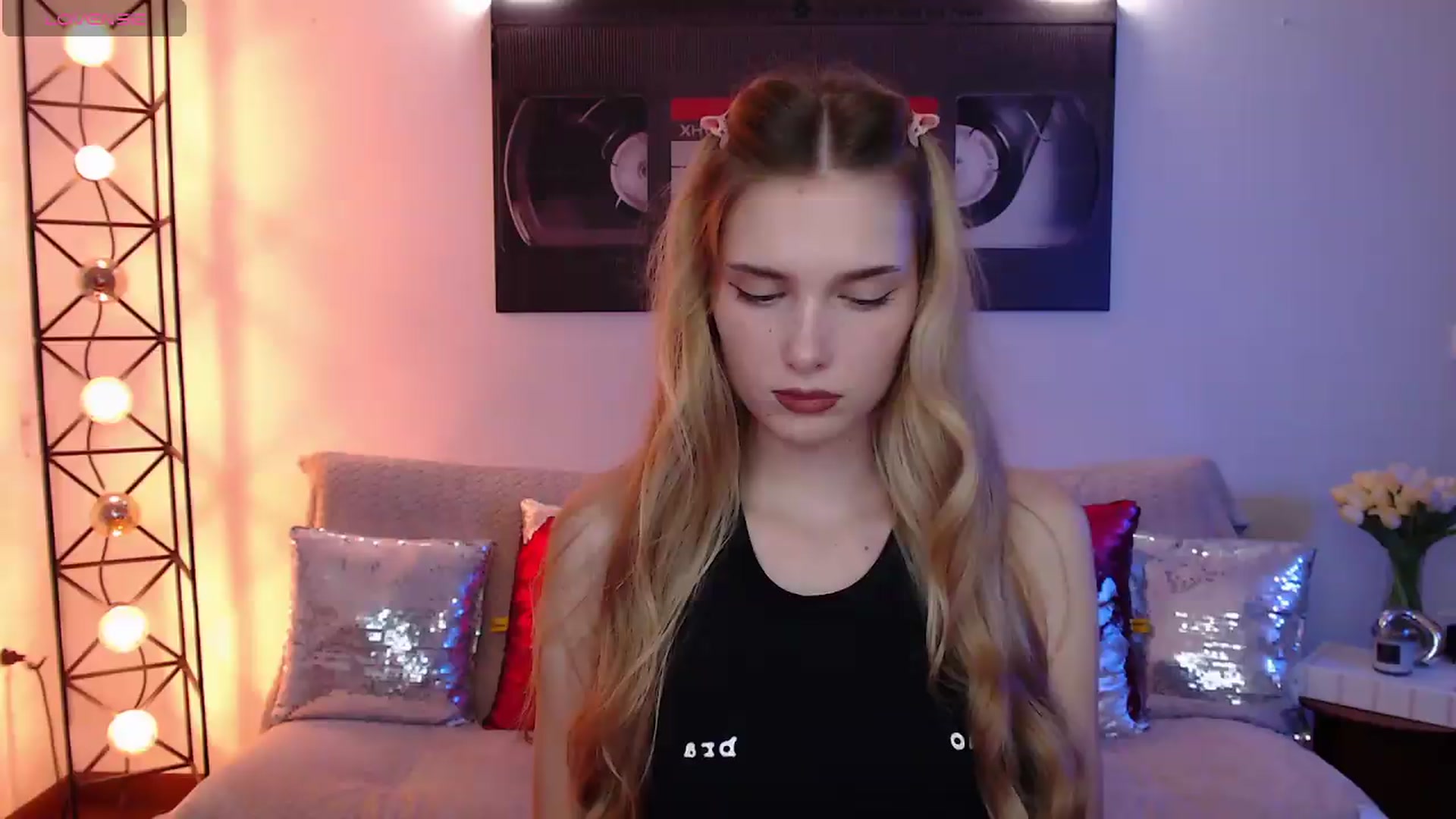 Gallery image thumbnail from Sirela's myfreecams stream on, 08/17/2026, 23:33 image 7 of 20