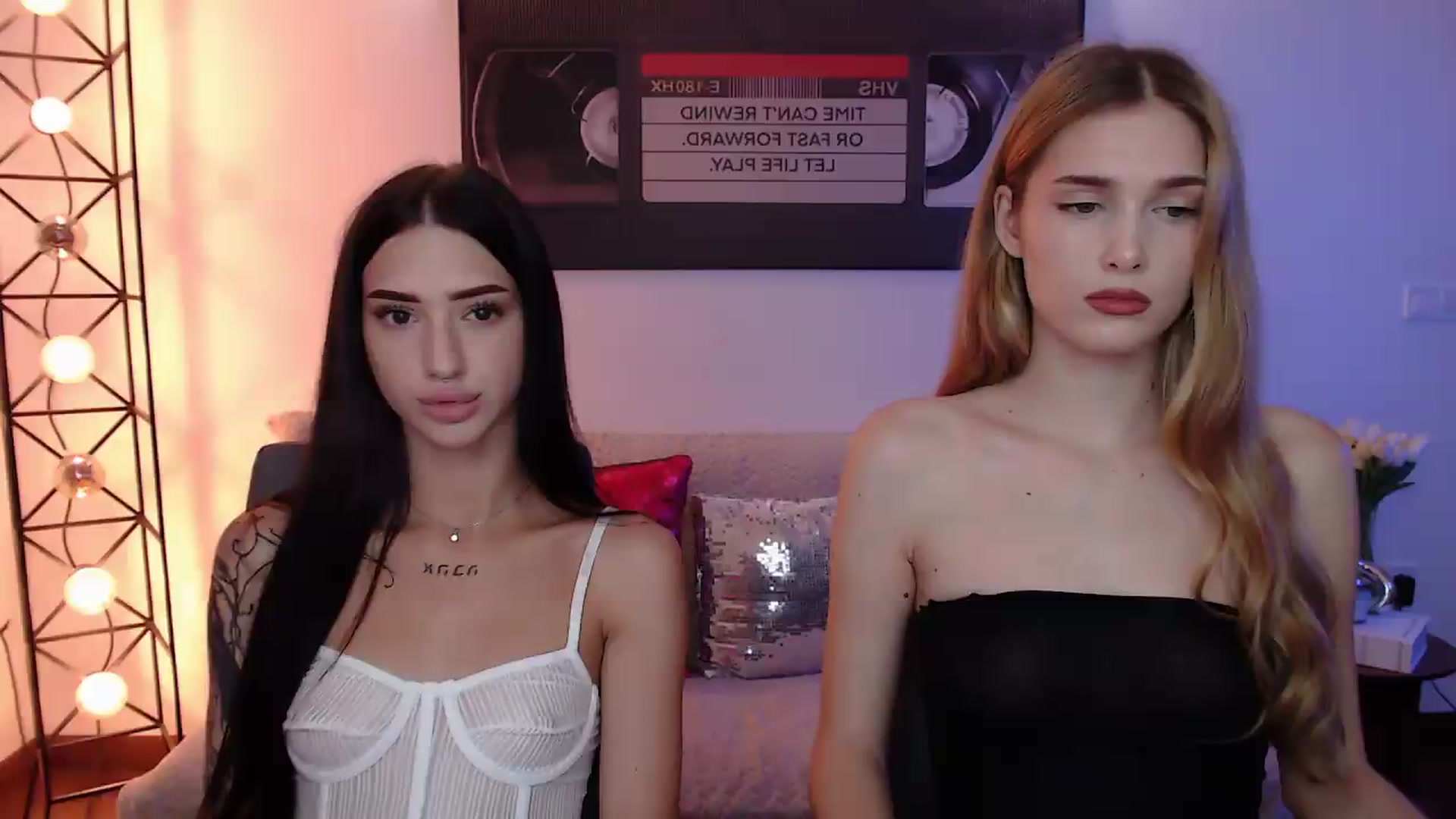 Gallery image thumbnail from Sirela's myfreecams stream on, 08/27/2026, 21:31 image 7 of 20