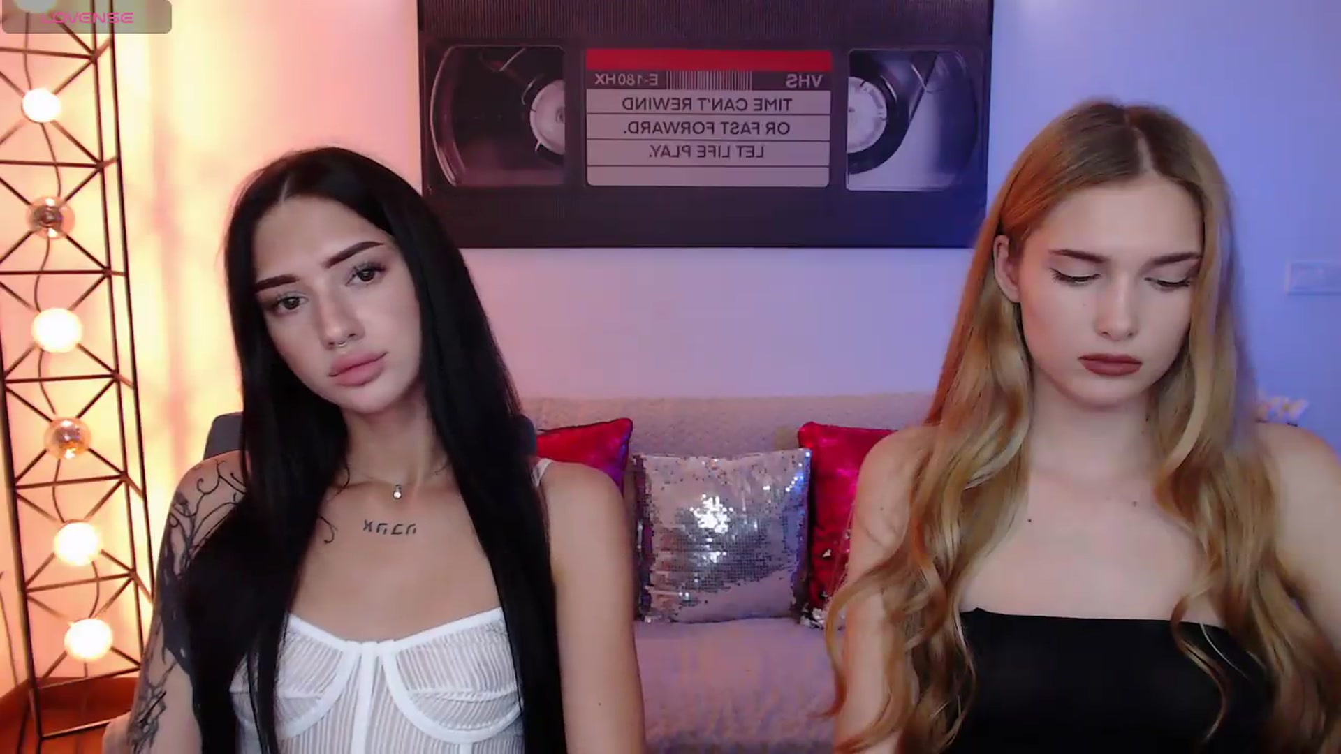 Gallery image thumbnail from Sirela's myfreecams stream on, 08/28/2026, 24:49 image 5 of 20