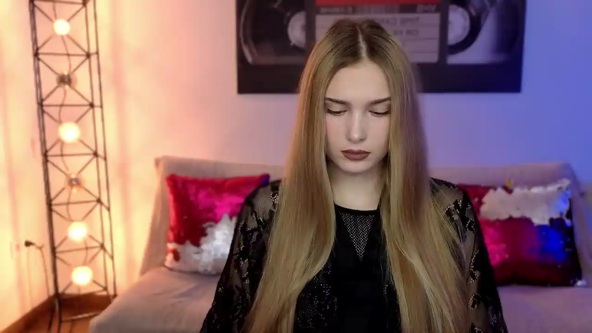 Gallery image thumbnail from Sirela's myfreecams stream on, 08/29/2026, 20:14 image 5 of 20