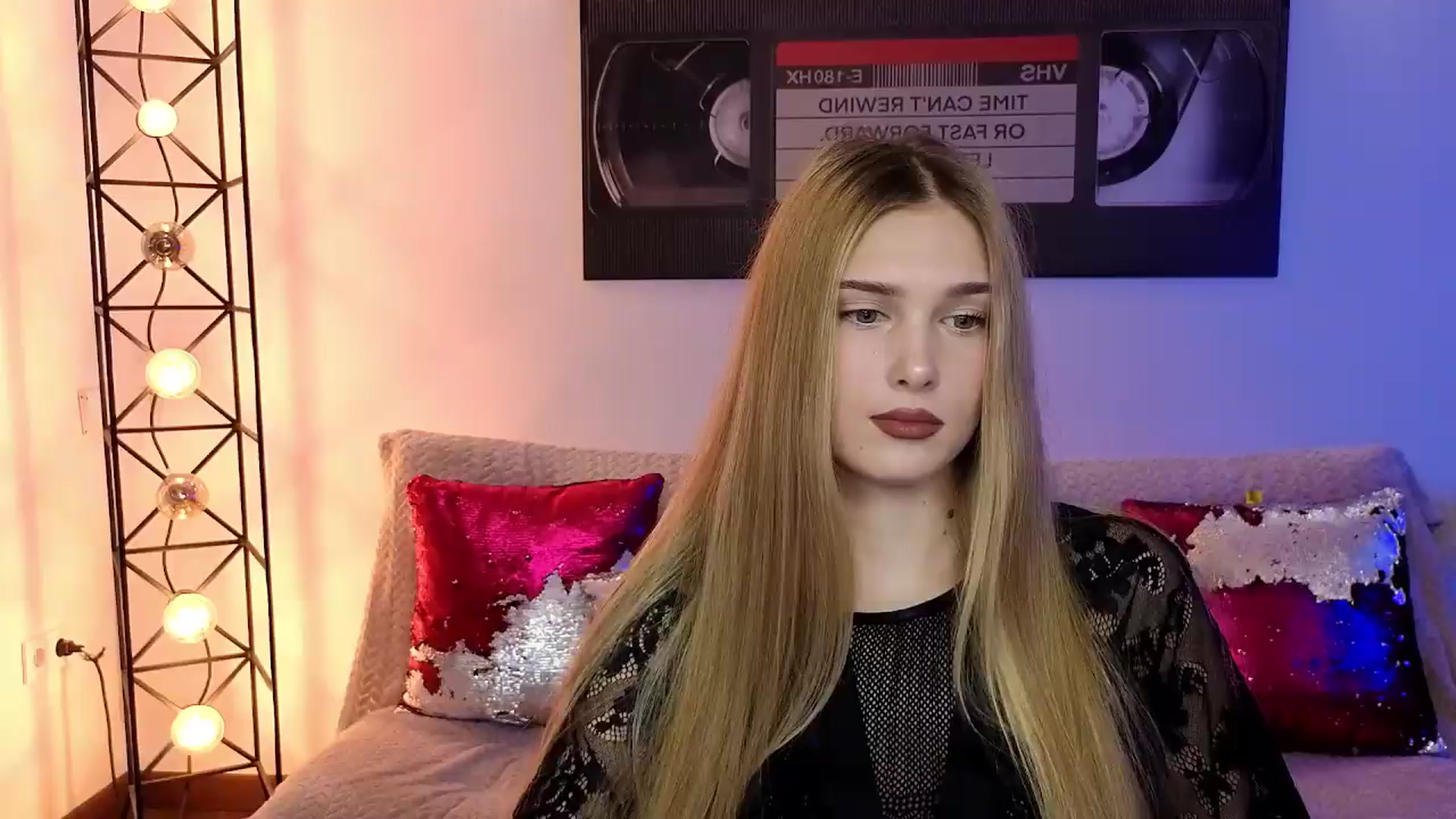 Gallery image thumbnail from Sirela's myfreecams stream on, 08/29/2026, 21:27 image 15 of 20