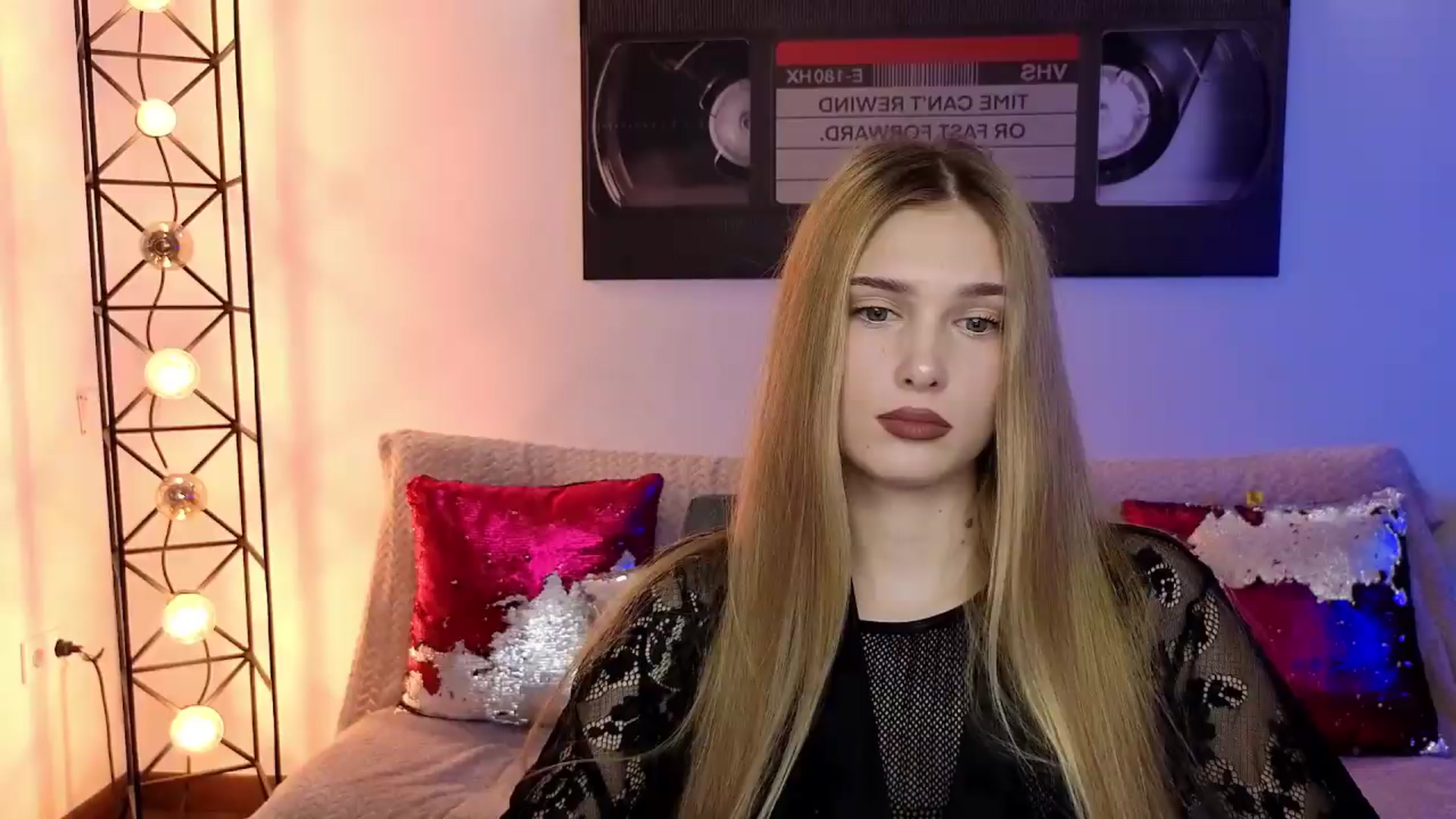 Gallery image thumbnail from Sirela's myfreecams stream on, 08/29/2026, 21:27 image 18 of 20