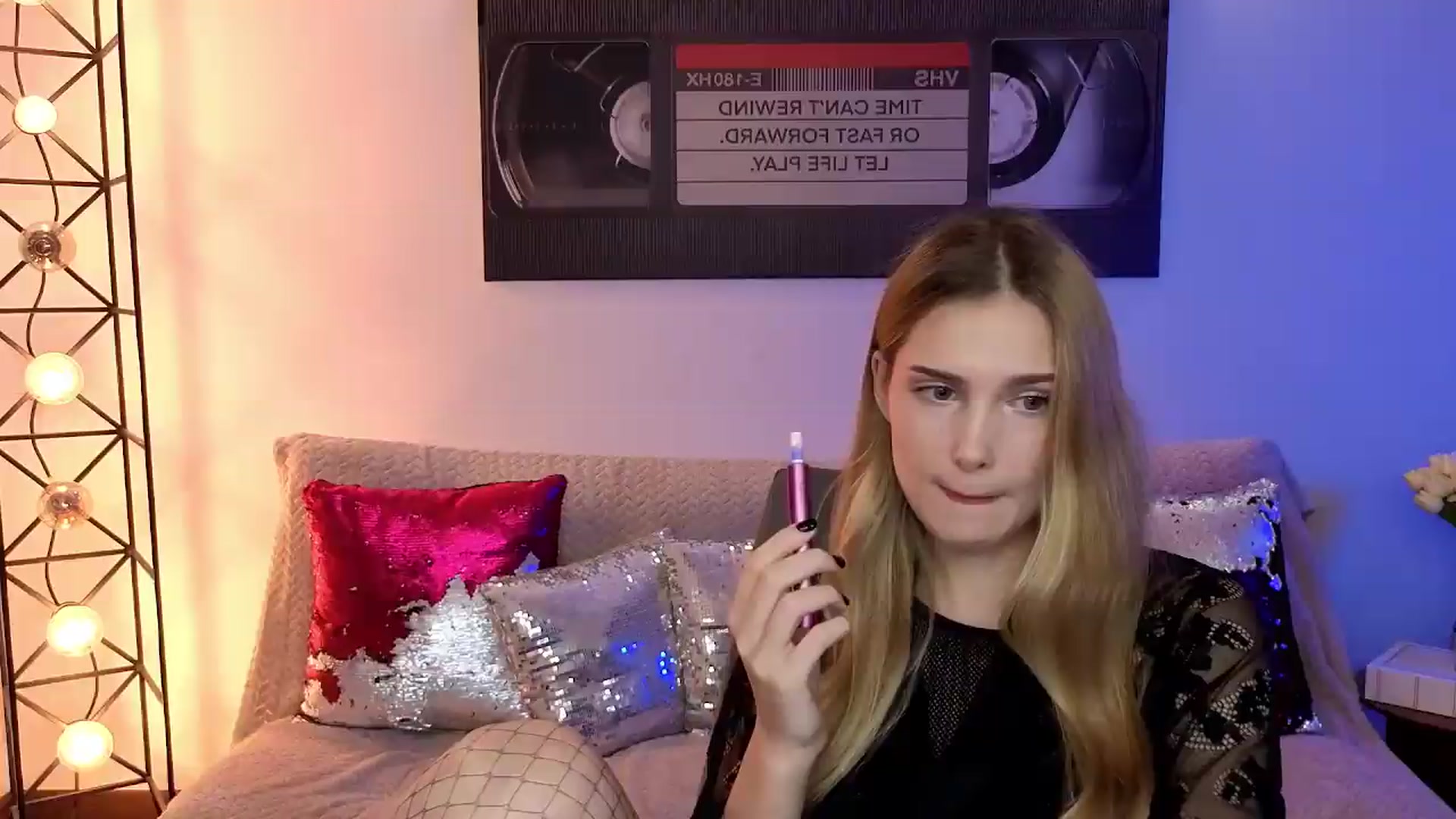 Gallery image thumbnail from Sirela's myfreecams stream on, 08/30/2026, 01:44 image 19 of 20