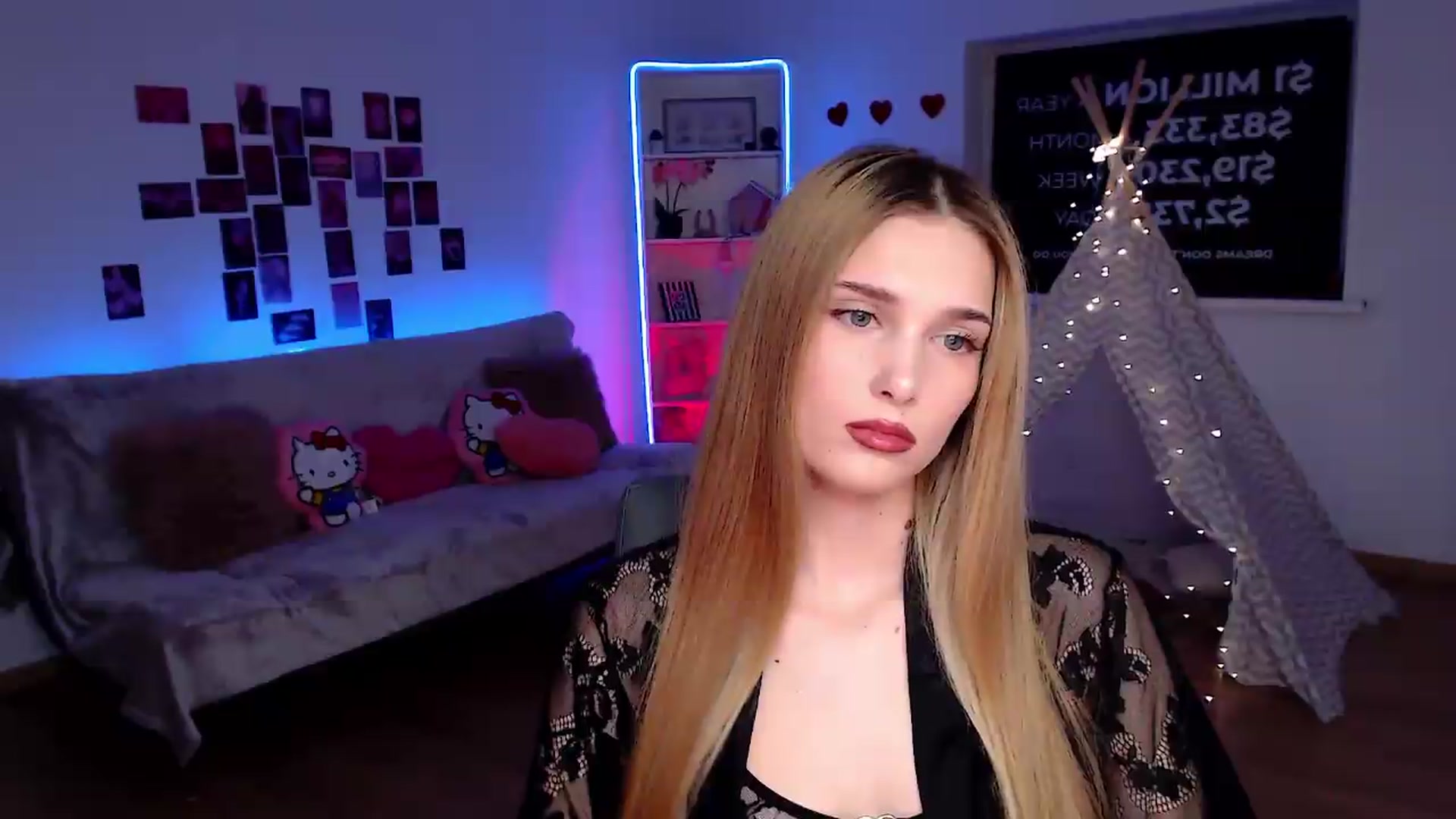 Gallery image thumbnail from Sirela's myfreecams stream on, 08/31/2026, 21:36 image 18 of 20