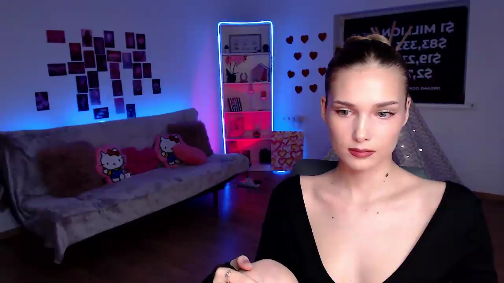 Gallery image thumbnail from Sirela's myfreecams stream on, 09/01/2026, 21:21 image 13 of 20