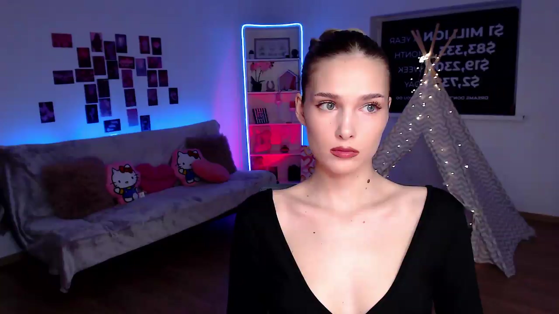 Gallery image thumbnail from Sirela's myfreecams stream on, 09/01/2026, 21:21 image 2 of 20