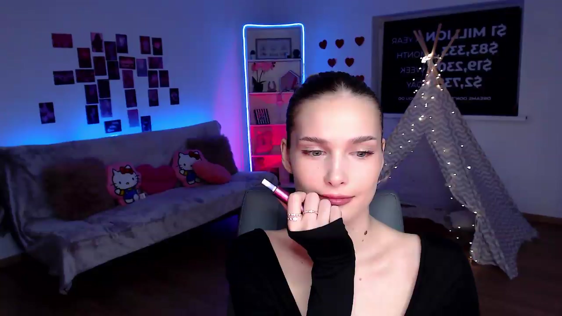 Gallery image thumbnail from Sirela's myfreecams stream on, 09/01/2026, 22:54 image 16 of 20