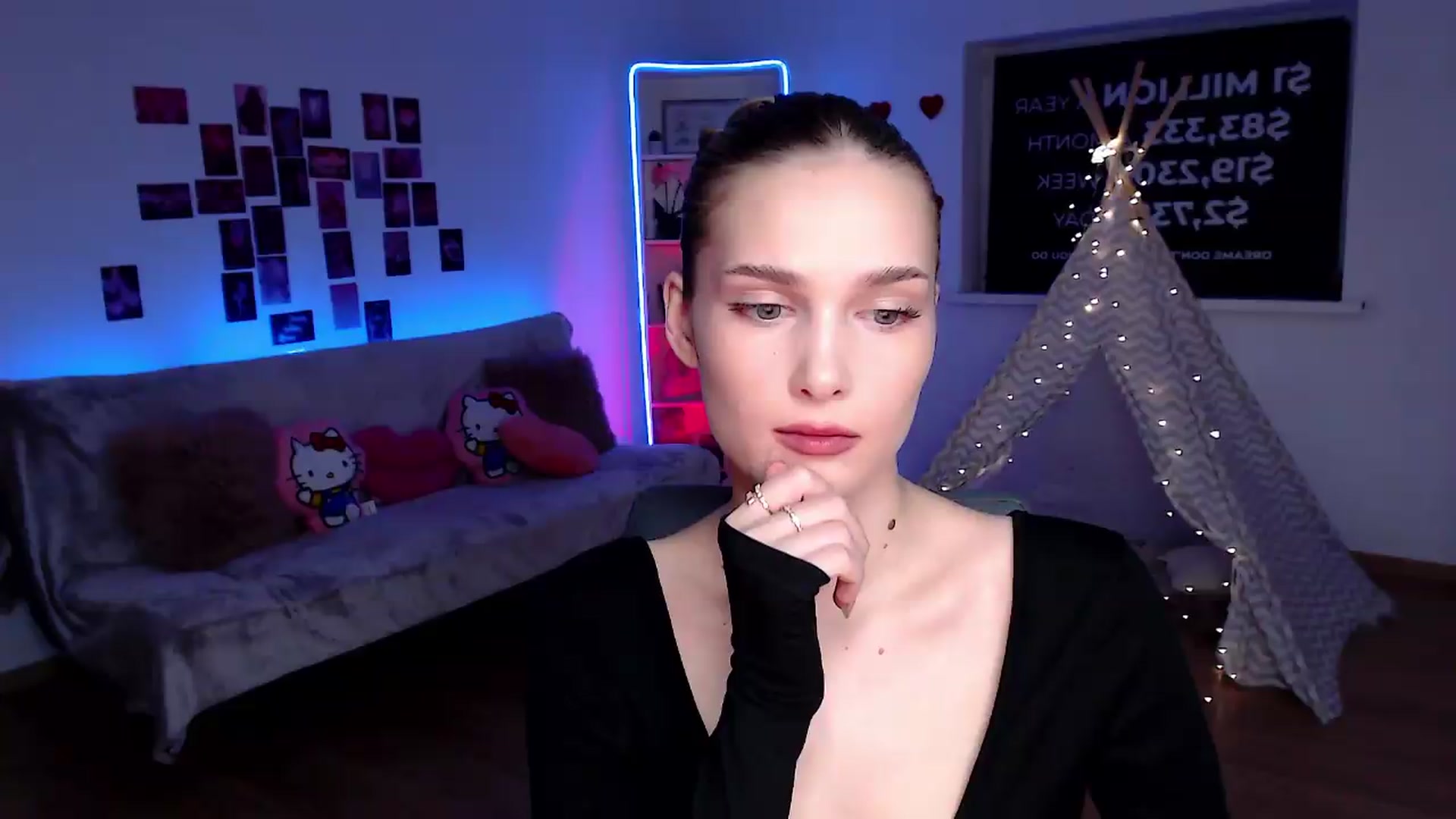 Gallery image thumbnail from Sirela's myfreecams stream on, 09/01/2026, 22:54 image 1 of 20