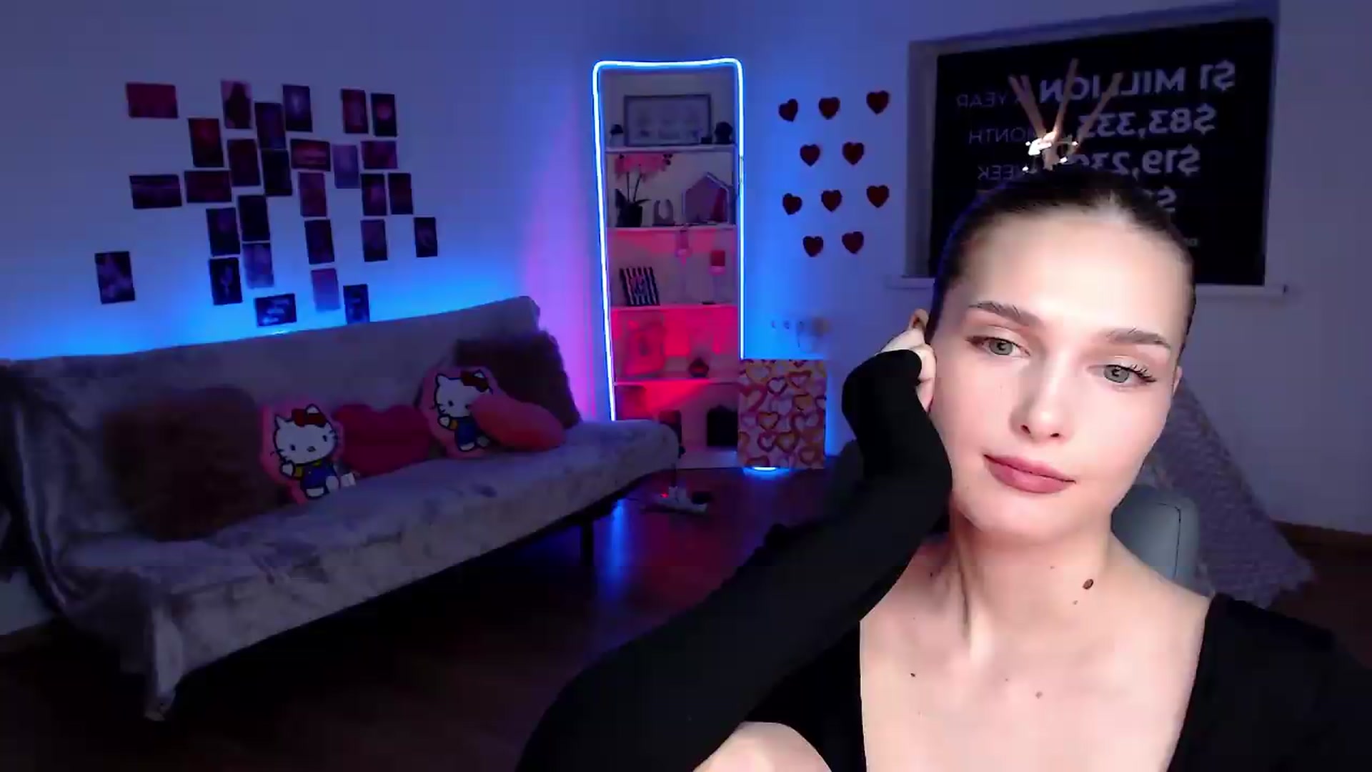 Gallery image thumbnail from Sirela's myfreecams stream on, 09/01/2026, 23:24 image 18 of 20