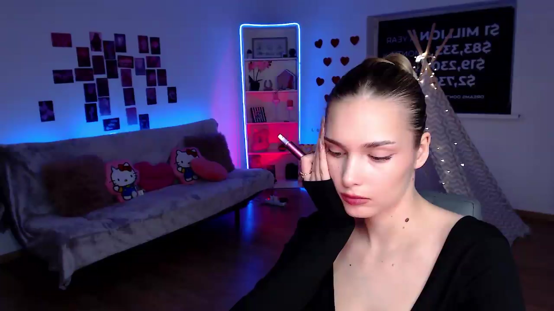 Gallery image thumbnail from Sirela's myfreecams stream on, 09/01/2026, 23:24 image 9 of 20