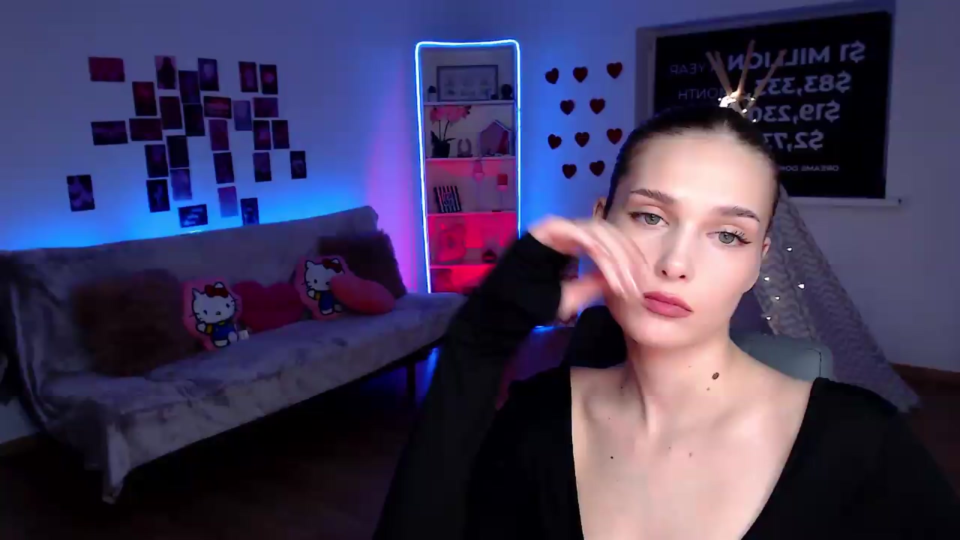 Gallery image thumbnail from Sirela's myfreecams stream on, 09/01/2026, 23:24 image 1 of 20