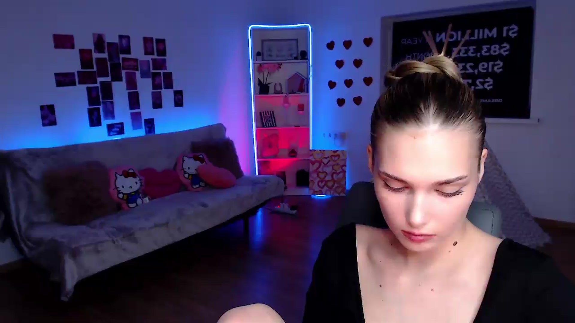 Gallery image thumbnail from Sirela's myfreecams stream on, 09/01/2026, 23:39 image 5 of 20