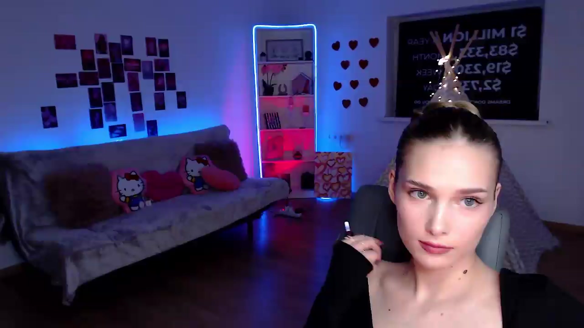 Gallery image thumbnail from Sirela's myfreecams stream on, 09/01/2026, 23:39 image 11 of 20