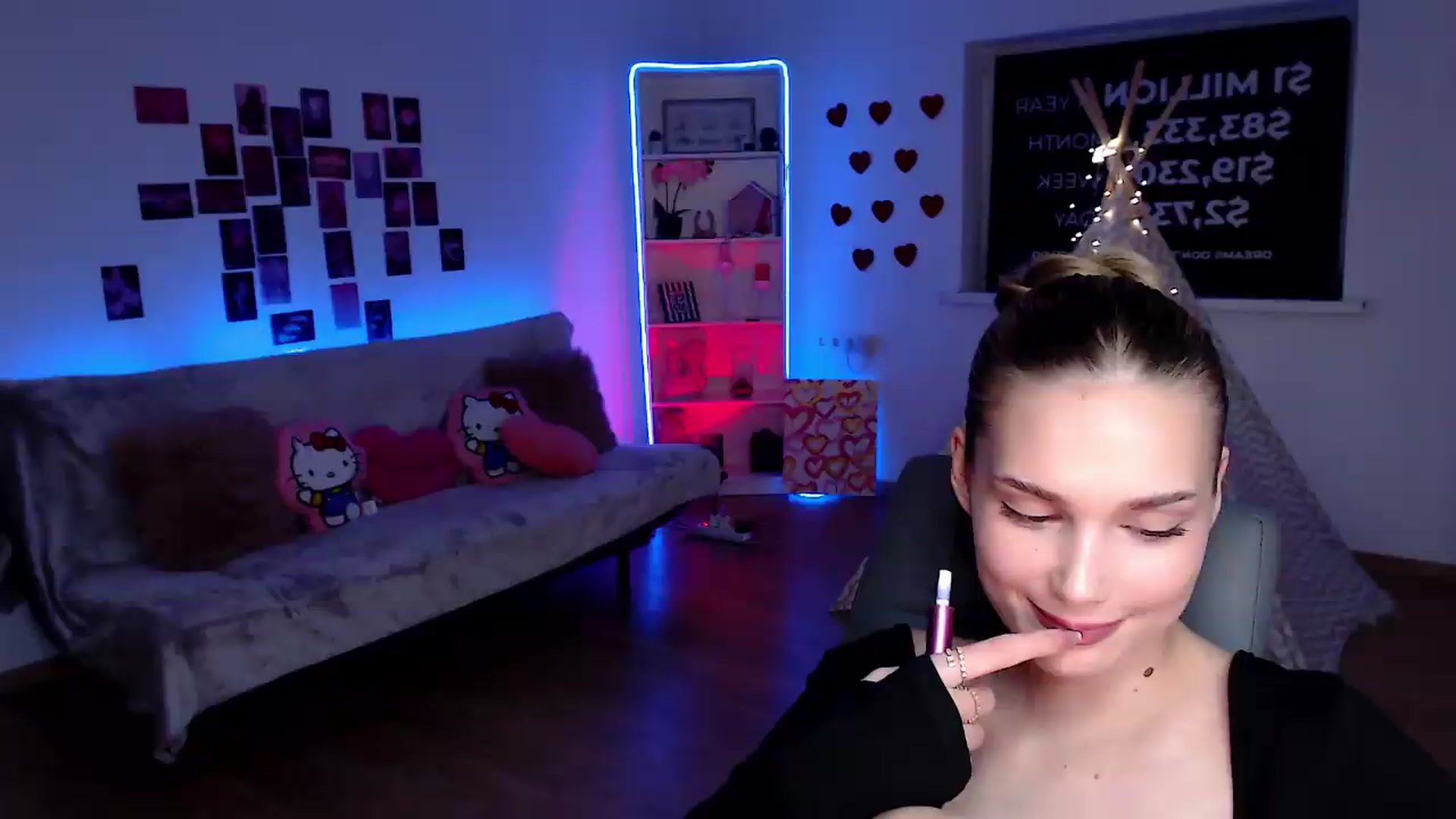 Gallery image thumbnail from Sirela's myfreecams stream on, 09/01/2026, 23:39 image 18 of 20