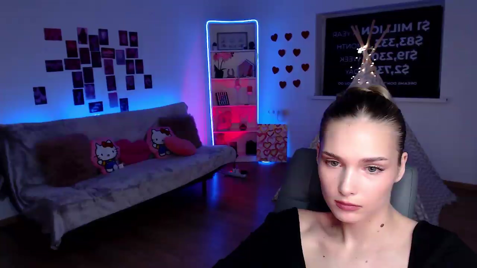 Gallery image thumbnail from Sirela's myfreecams stream on, 09/01/2026, 23:39 image 13 of 20