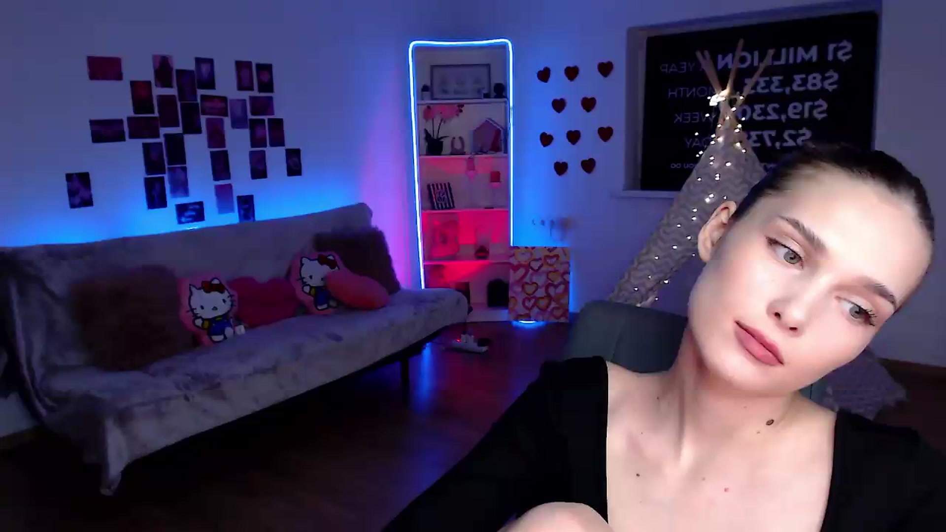 Gallery image thumbnail from Sirela's myfreecams stream on, 09/01/2026, 23:39 image 8 of 20