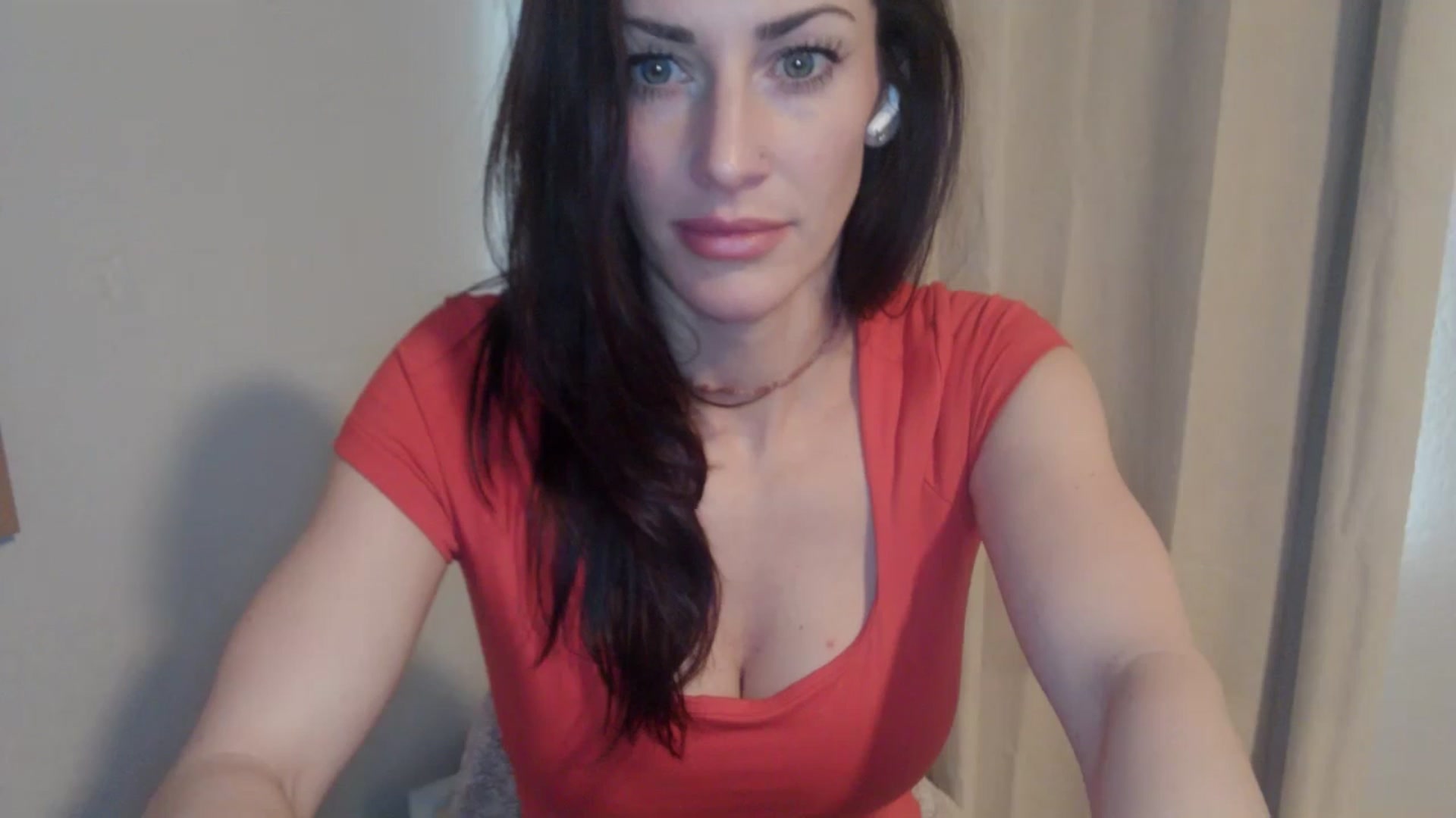 Gallery image thumbnail from Siren3's myfreecams stream on, 01/29/2025, 19:24 image 14 of 20