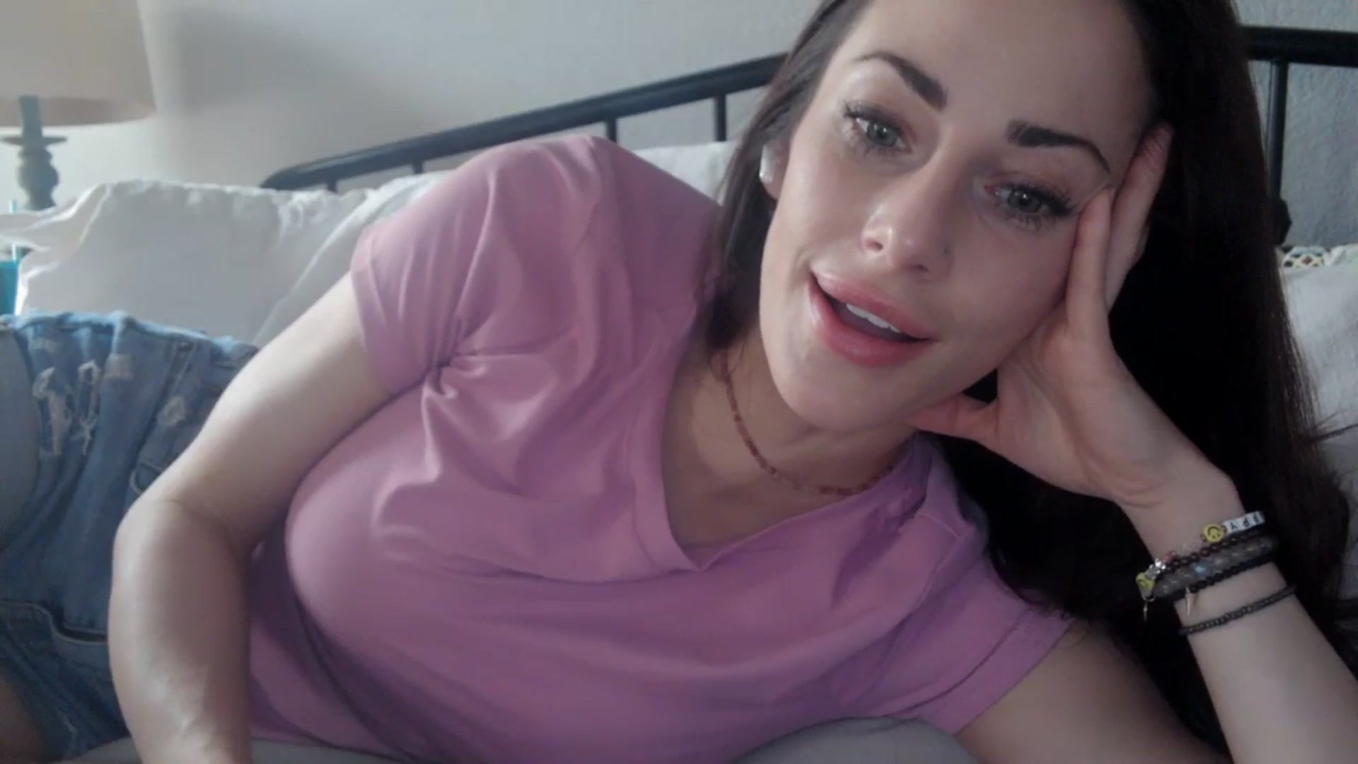 Gallery image thumbnail from Siren3's myfreecams stream on, 02/03/2025, 15:34 image 14 of 20