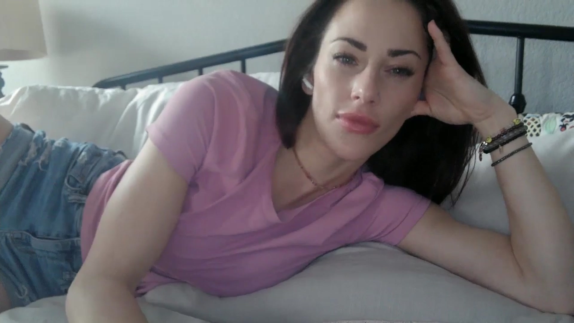 Gallery image thumbnail from Siren3's myfreecams stream on, 02/03/2025, 15:34 image 5 of 20