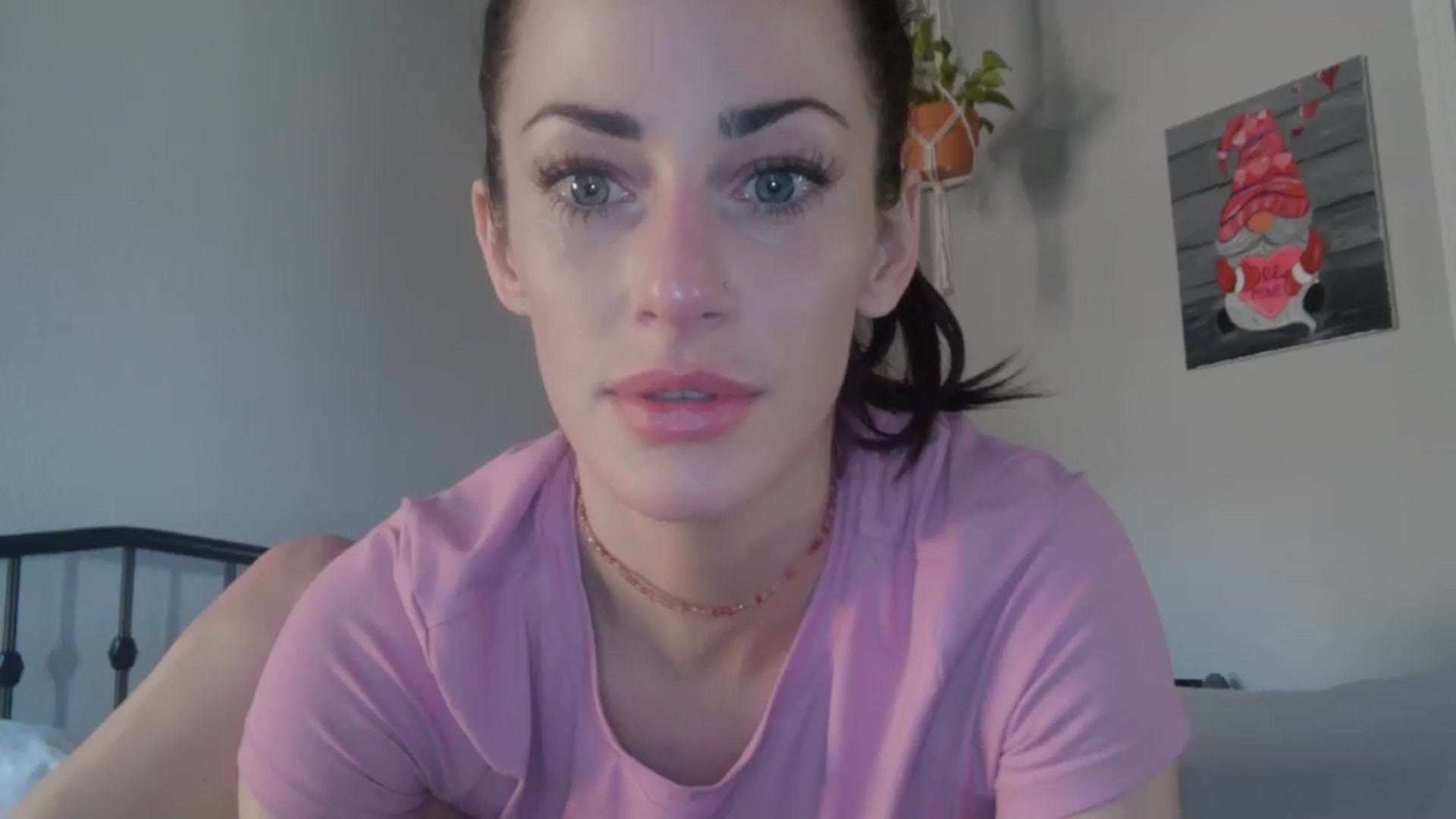 Gallery image thumbnail from Siren3's myfreecams stream on, 02/03/2025, 20:43 image 19 of 20