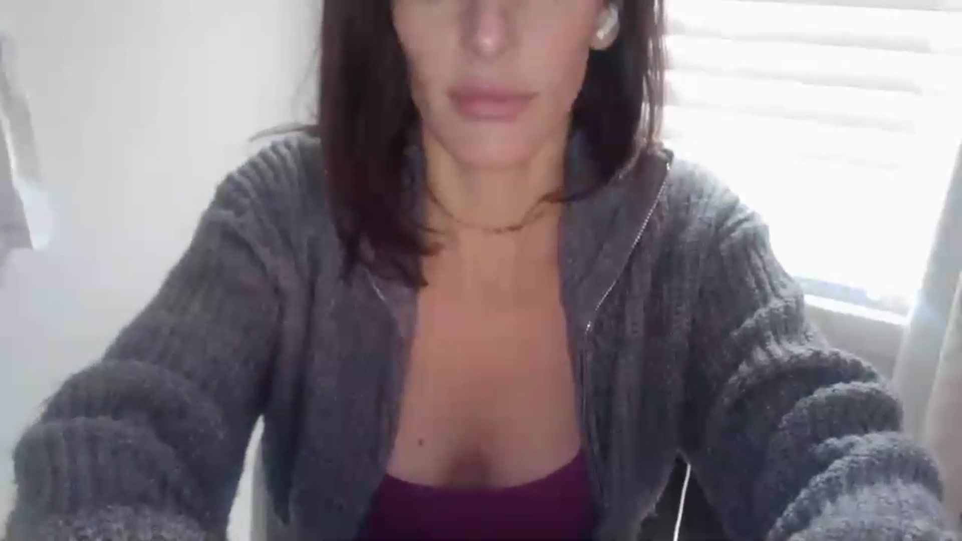 Gallery image thumbnail from Siren3's myfreecams stream on, 02/11/2025, 19:33 image 7 of 20