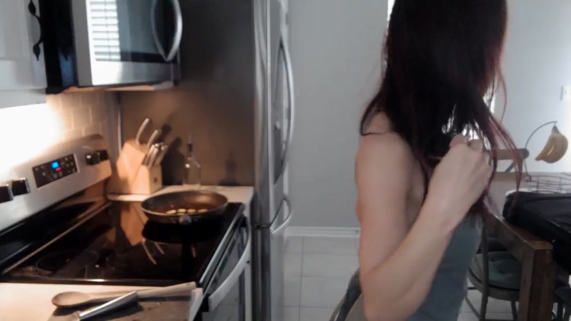 Gallery image thumbnail from Siren3's myfreecams stream on, 04/02/2025, 20:27 image 2 of 20
