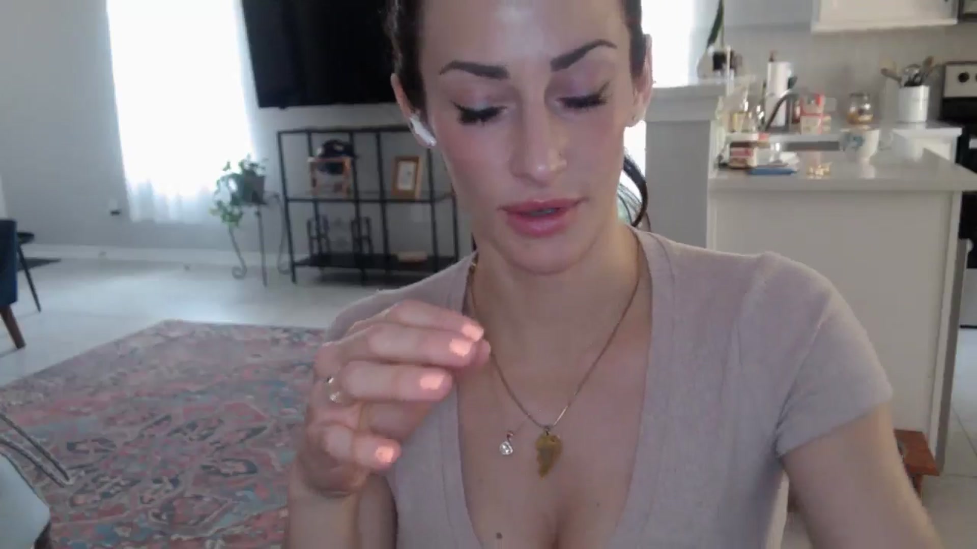 Gallery image thumbnail from Siren3's myfreecams stream on, 04/09/2025, 17:51 image 19 of 20