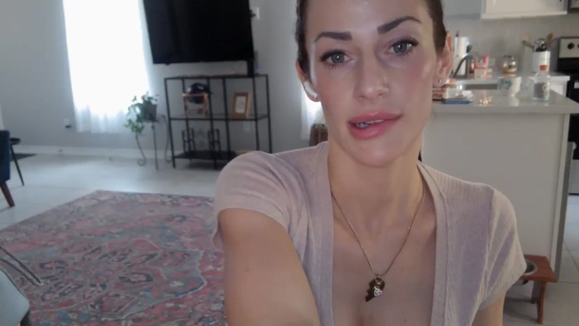 Gallery image thumbnail from Siren3's myfreecams stream on, 04/09/2025, 17:51 image 10 of 20