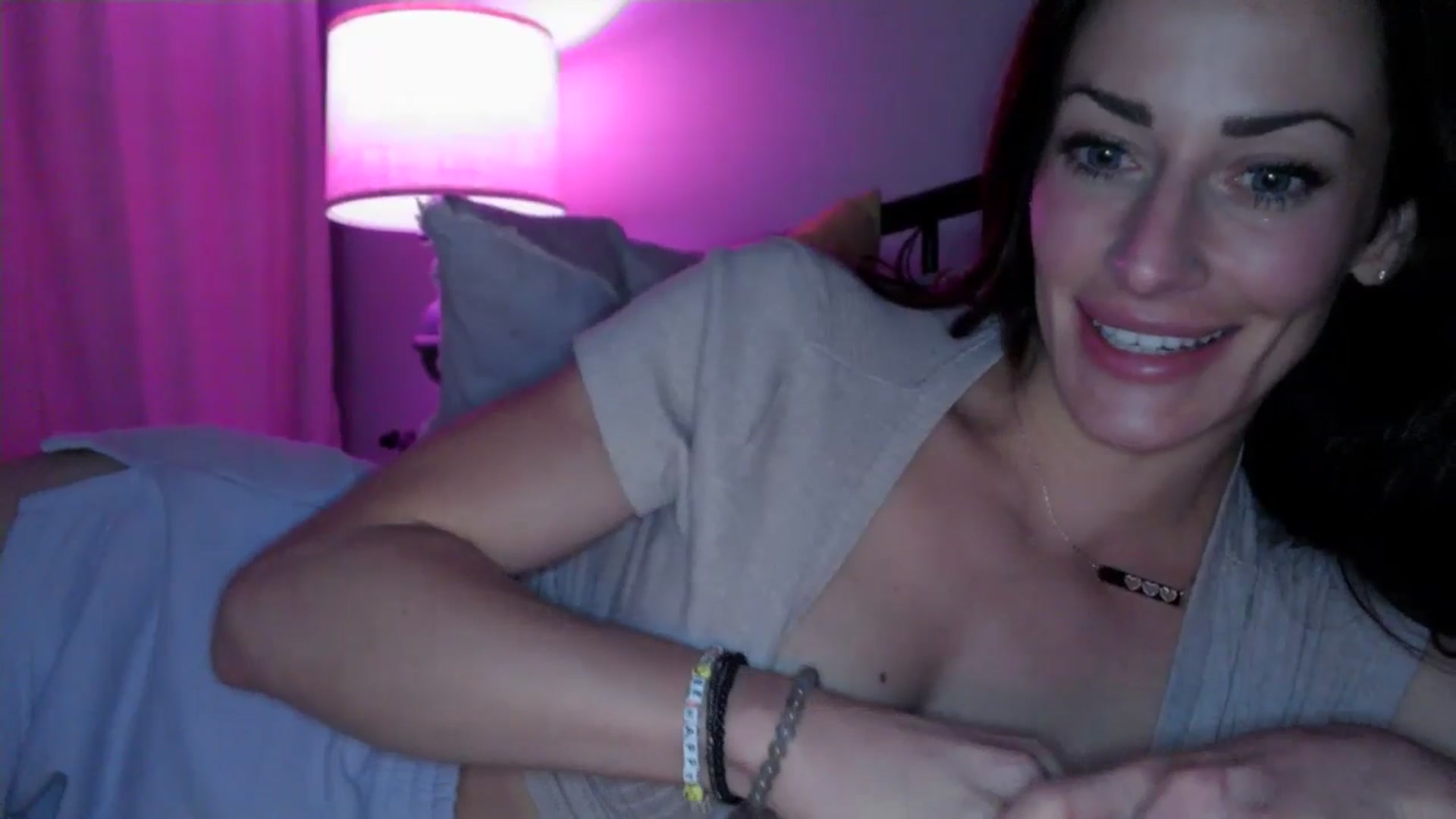 Gallery image thumbnail from Siren3's myfreecams stream on, 05/16/2025, 05:52 image 12 of 20