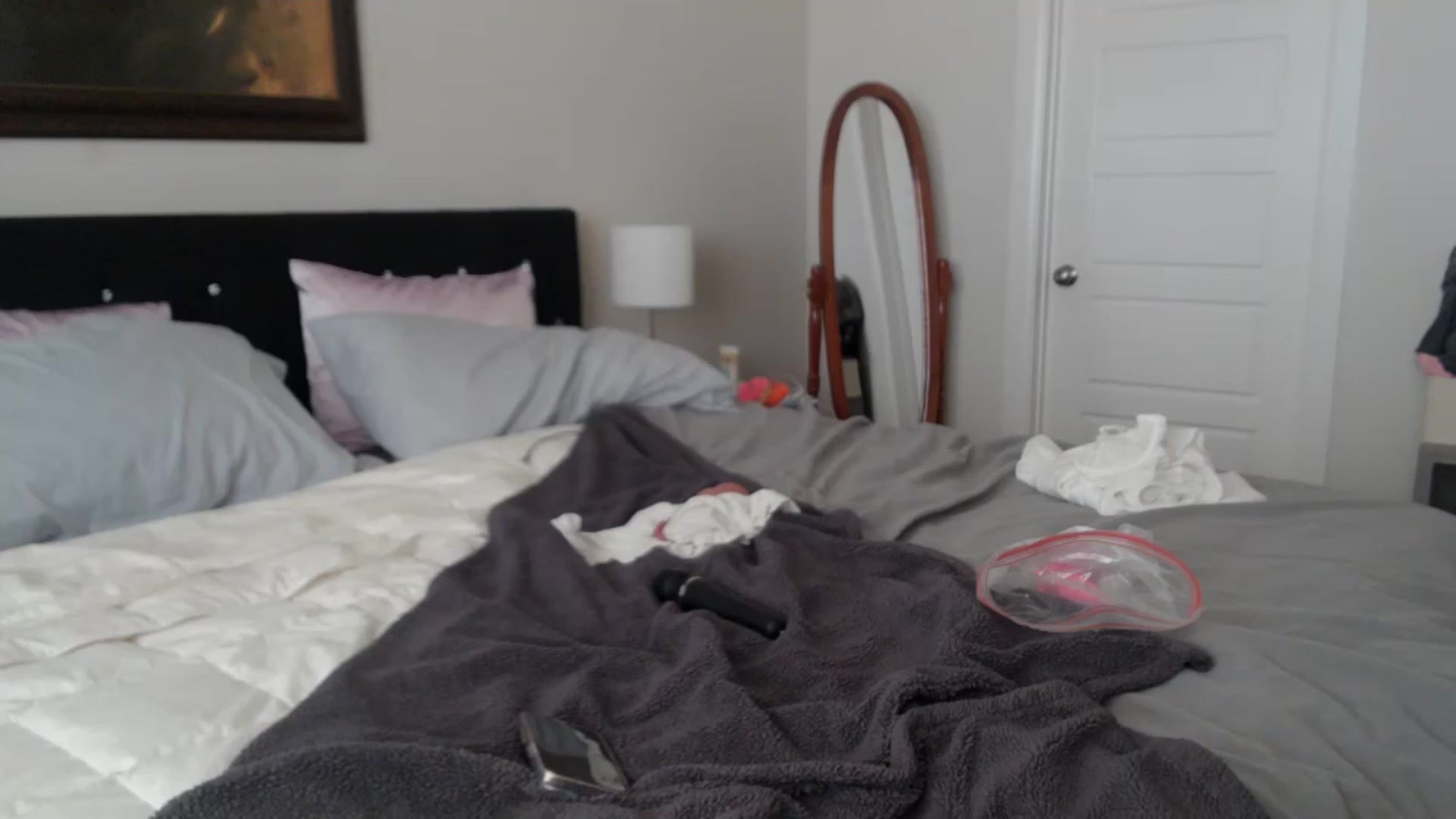 Gallery image thumbnail from Siren3's myfreecams stream on, 08/07/2025, 21:36 image 17 of 20