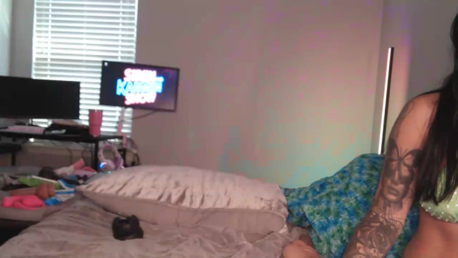 Gallery image thumbnail from Siren3's myfreecams stream on, 05/23/2026, 24:26 image 7 of 20