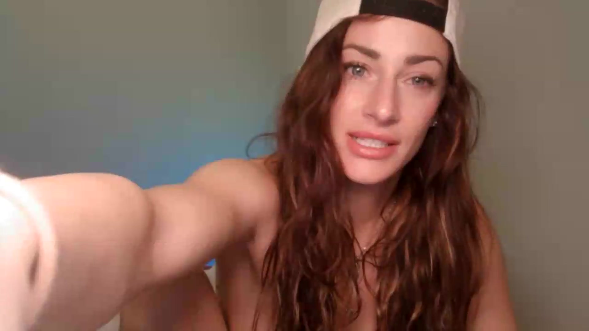 Gallery image thumbnail from Siren3's myfreecams stream on, 07/07/2026, 19:05 image 8 of 20