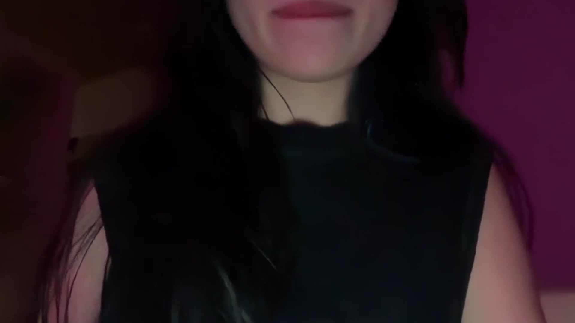 Gallery image thumbnail from SirenRain's myfreecams stream on, 02/02/2026, 03:00 image 13 of 20