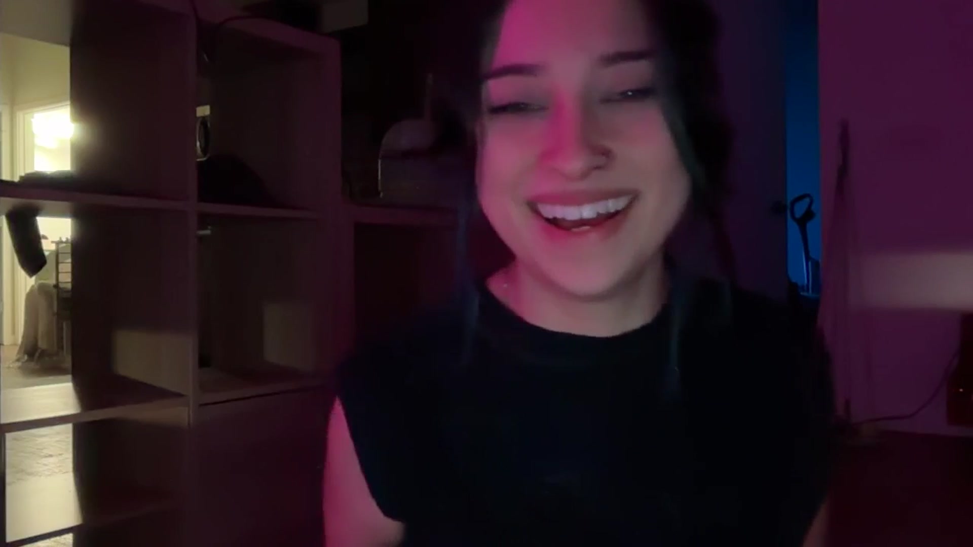 Gallery image thumbnail from SirenRain's myfreecams stream on, 02/02/2026, 03:00 image 19 of 20