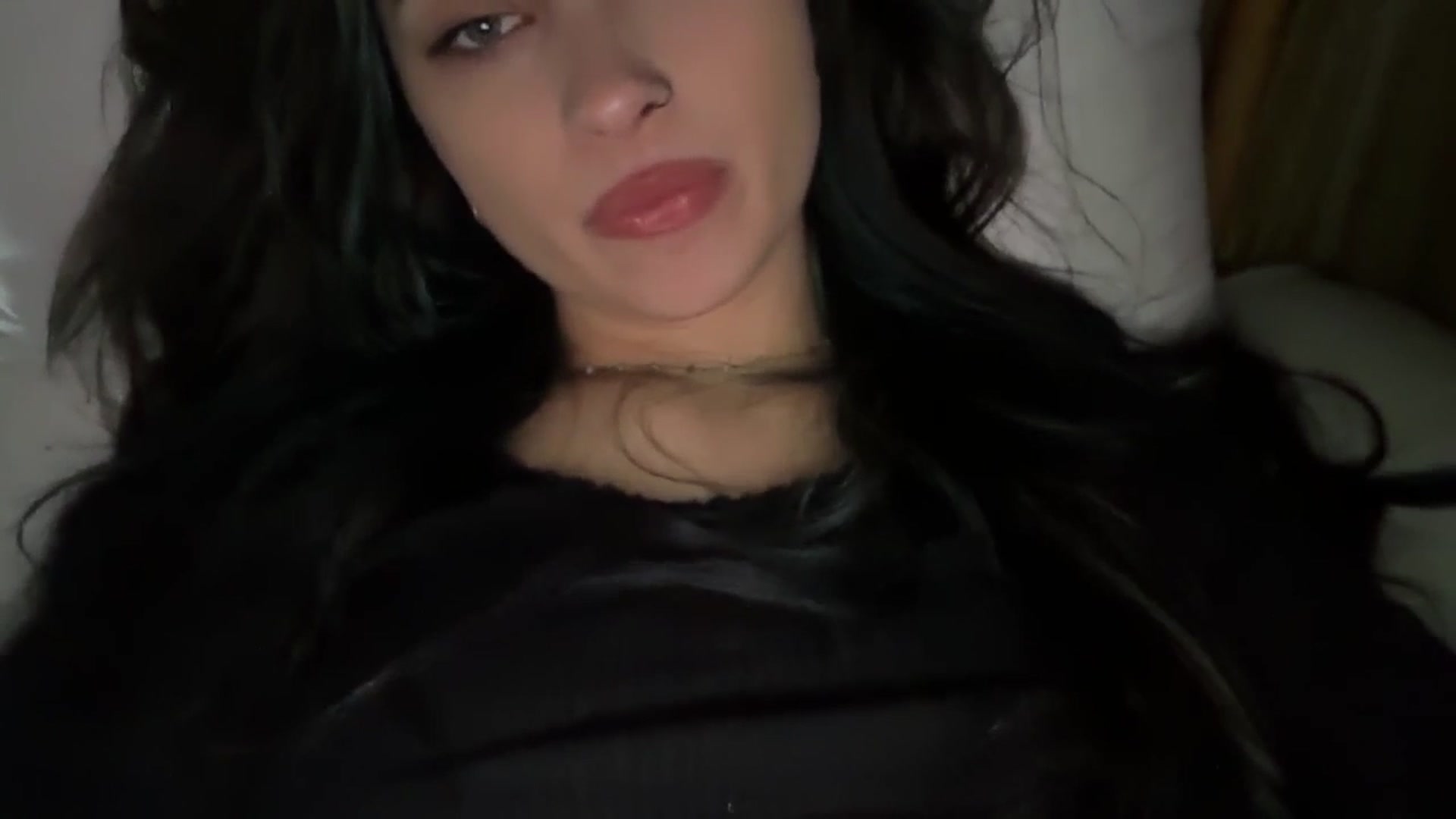 Gallery image thumbnail from SirenRain's myfreecams stream on, 02/23/2026, 17:14 image 10 of 20