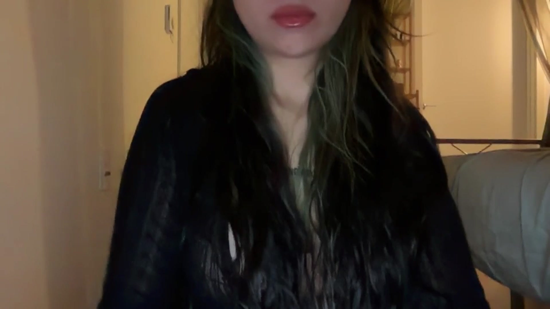 Gallery image thumbnail from SirenRain's myfreecams stream on, 04/13/2026, 14:25 image 8 of 20