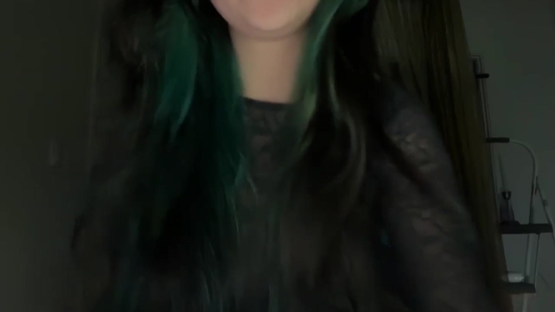 Gallery image thumbnail from SirenRain's myfreecams stream on, 05/06/2026, 16:22 image 19 of 20