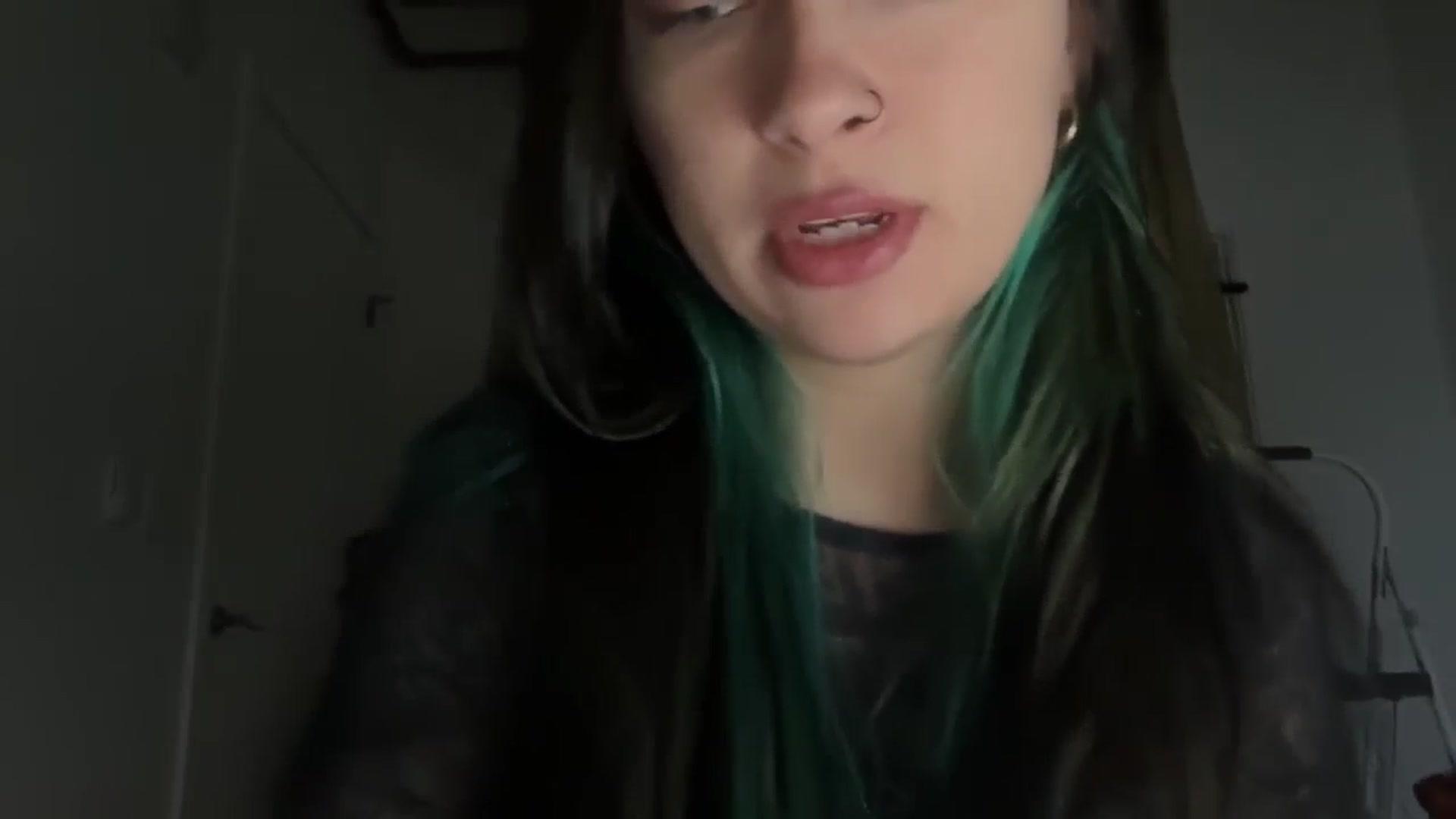 Gallery image thumbnail from SirenRain's myfreecams stream on, 05/06/2026, 16:22 image 9 of 20