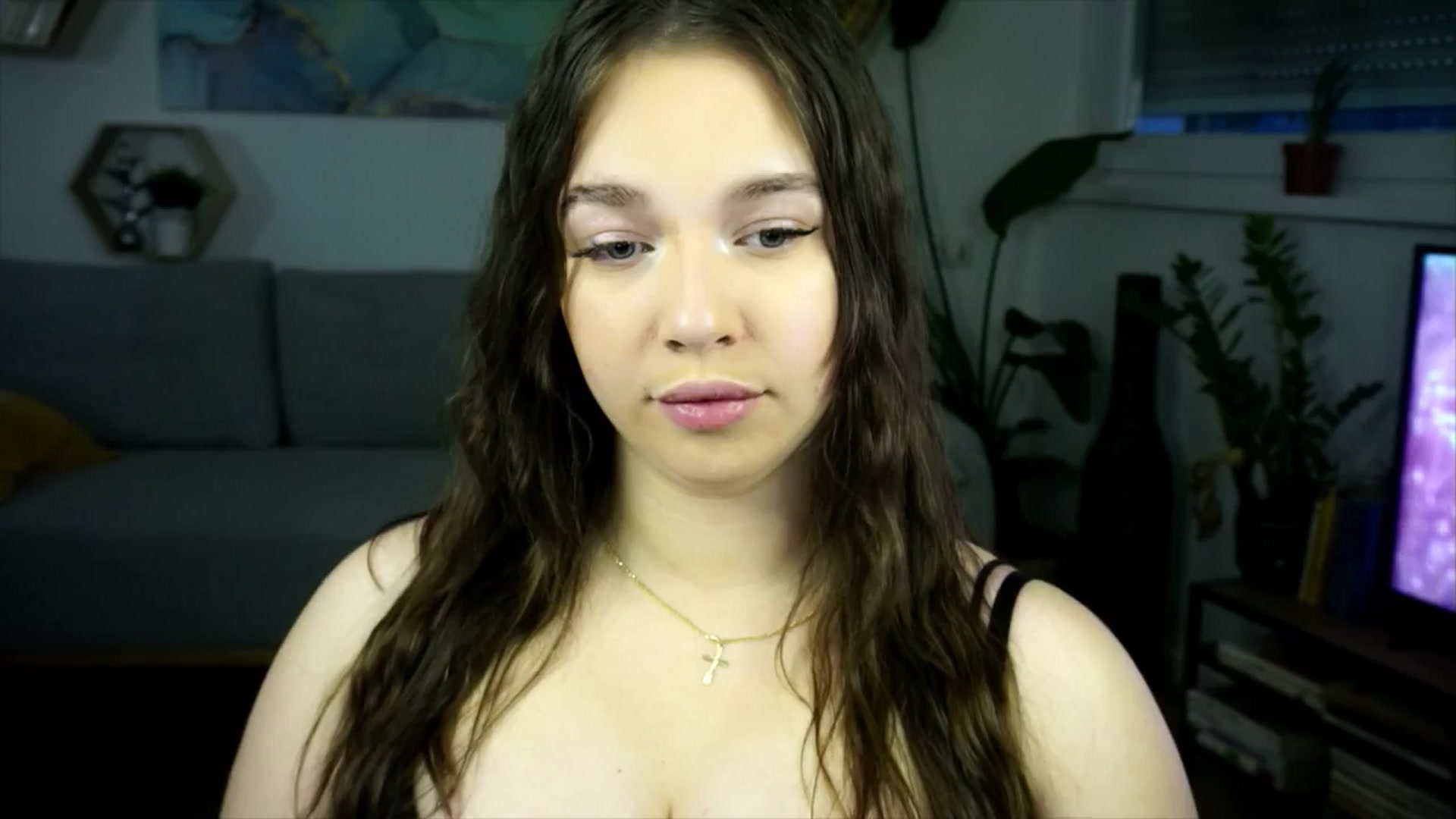 Gallery image thumbnail from Sisii's myfreecams stream on, 04/26/2026, 18:29 image 13 of 20