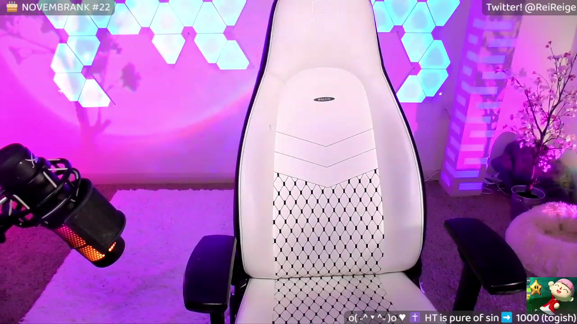 Gallery image thumbnail from SisterReige's myfreecams stream on, 11/14/2022, 11:13 image 19 of 20
