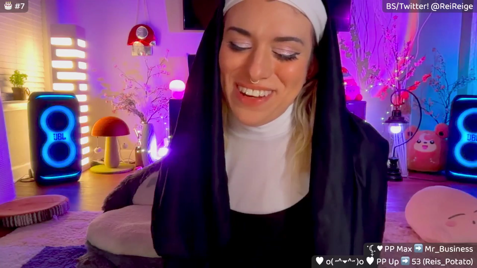 Gallery image thumbnail from SisterReige's myfreecams stream on, 11/03/2025, 13:16 image 5 of 20